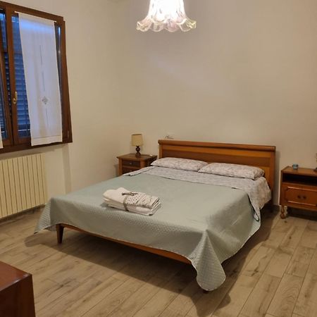 Appartamento Via Loreto Pistoia Quarto foto